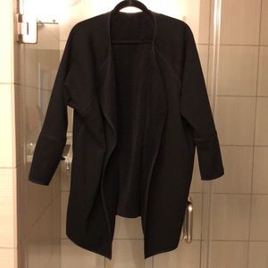 Athleta Cozy Karma Drape Front Wrap (Reversible)